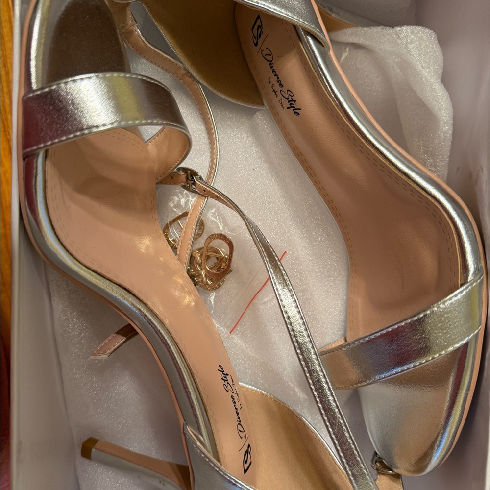 Diverse Style heels
